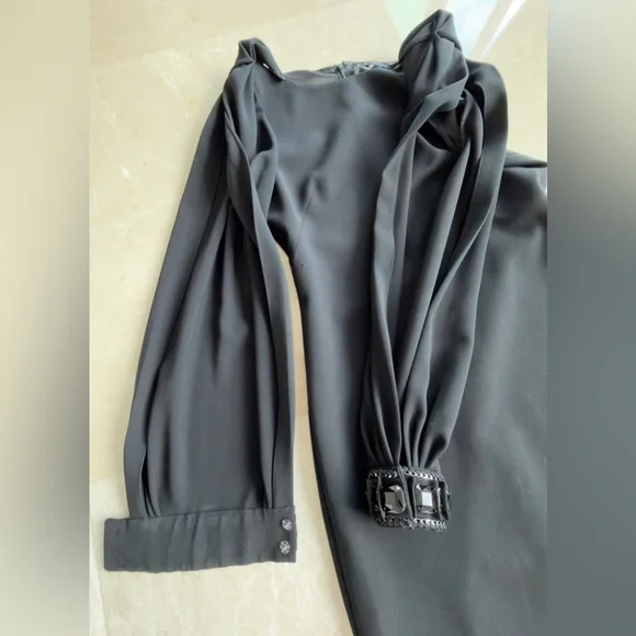 Vintage Elie Tahari Black Long Sleeve Dress with Embellished Cuffs Size 4 - Picture 12 of 17